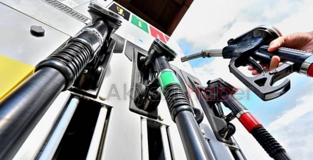 Benzine indirim pompaya yansıdı