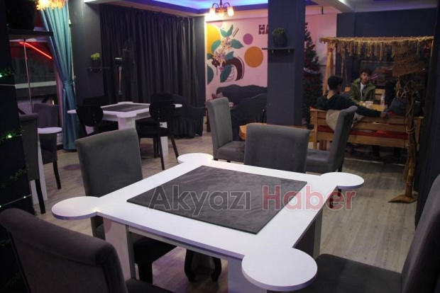 Hanzade Cafe Yenilenen İmajıyle Her Anınıza Değer Katıyor!