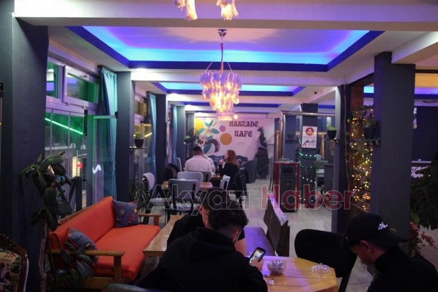 Hanzade Cafe Yenilenen İmajıyle Her Anınıza Değer Katıyor!