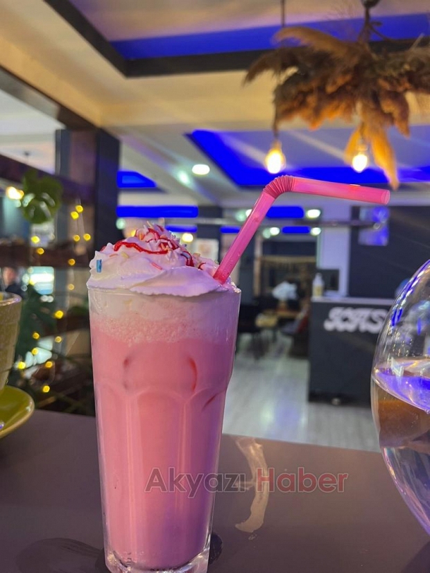 Hanzade Cafe Yenilenen İmajıyle Her Anınıza Değer Katıyor!