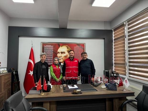 Paris Ortaokulu öğrencilerinden Gazze'ye yardım
