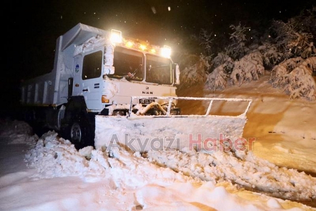 Kapanan 10 grup yolu ulaşıma açıldı