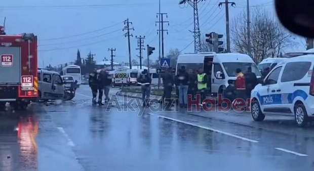 D-100'de zincirleme kaza