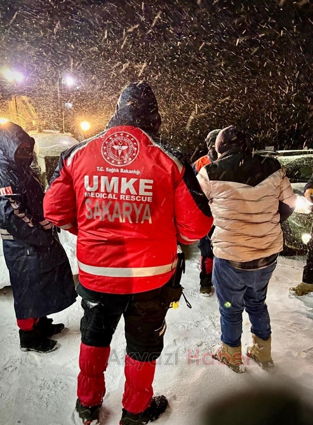 Gezi için yaylaya çıktılar karda mahsur kaldılar