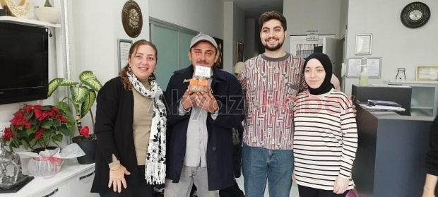 Akyazı'da özel öğrenciler diş polikliniğini ziyaret etti