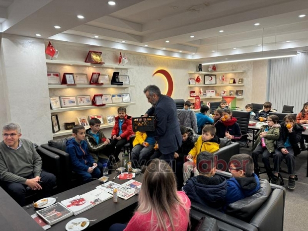 Minik Yüreklerden Gazze’ye Destek 