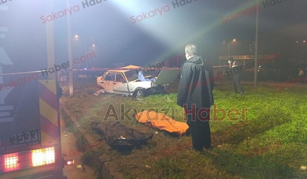 Karasu yolunda kaza: Karı koca öldü