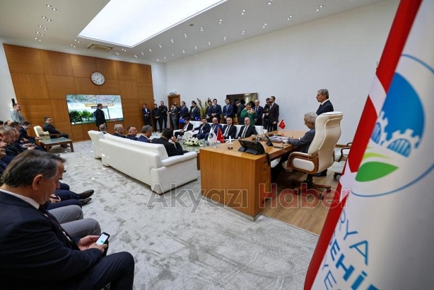 Bakan Uraloğlu'ndan Başkan Alemdar'a ziyaret