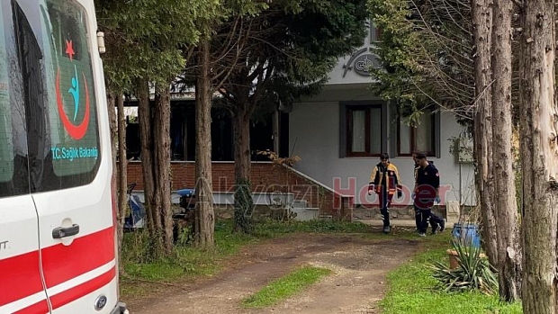 Eve gelen anne oğlunu ölü buldu