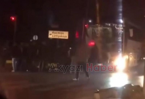 D-100'de kaza otobüs ile tır çarpıştı