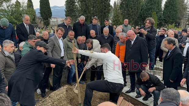 ATSO Başkanı Şinasi Bayraktar toprağa verildi