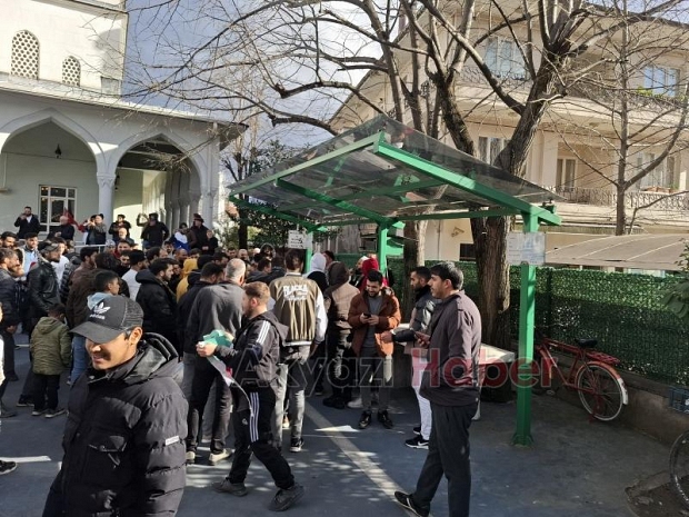 Akyazı daki Suriyeliler kutlama yaptı