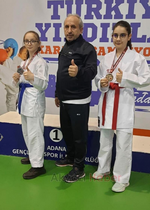 Akyazılı karateciler turnuvada altın madalya için yarışacak