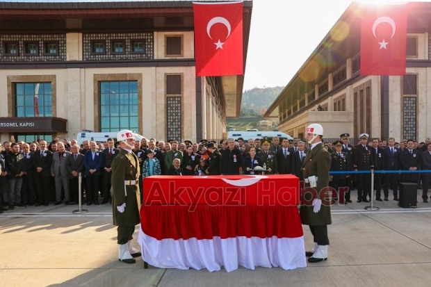Şehitlerimiz dualarla uğurlandı