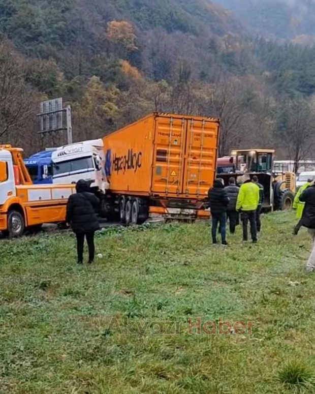 Zincirleme kaza ucuz atlatıldı