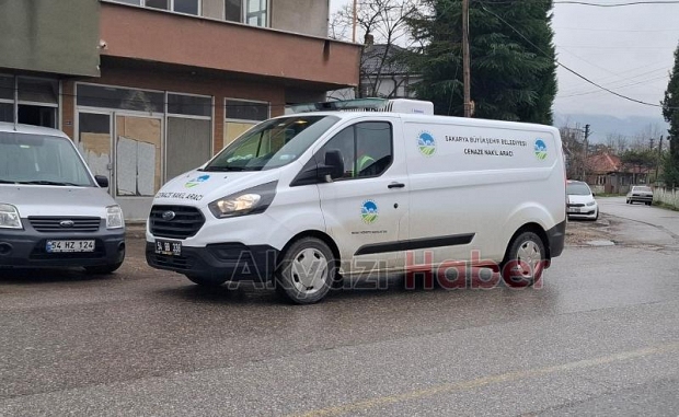 Yaşlı kadın evde ölü bulundu