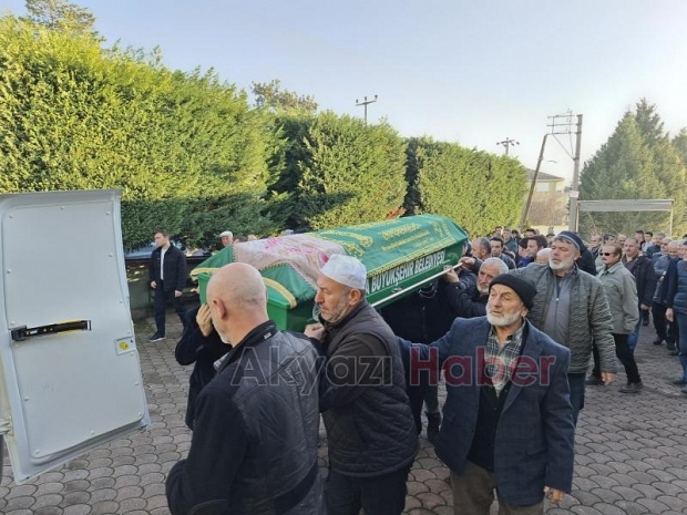 Minibüs çarpmıştı, yaşlı kadın defnedildi