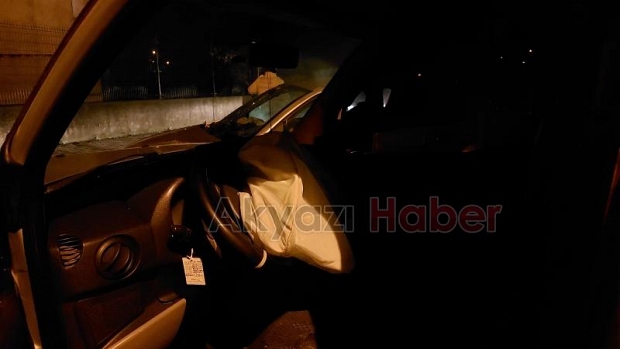 Caddede feci kaza 3 yaralı