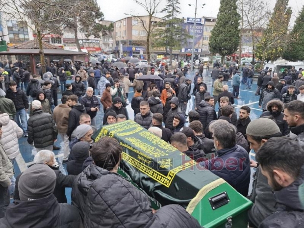 Kazada ölen 19 yaşındaki Mehmet'e son görev 