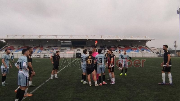As Akyazıspor Geyvespor'u 3-0 mağlup etti