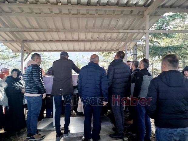 Başından vurulan genç kıza acı veda