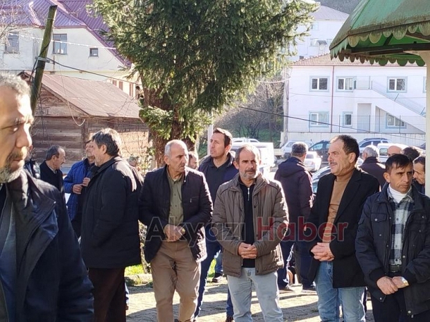 Başından vurulan genç kıza acı veda