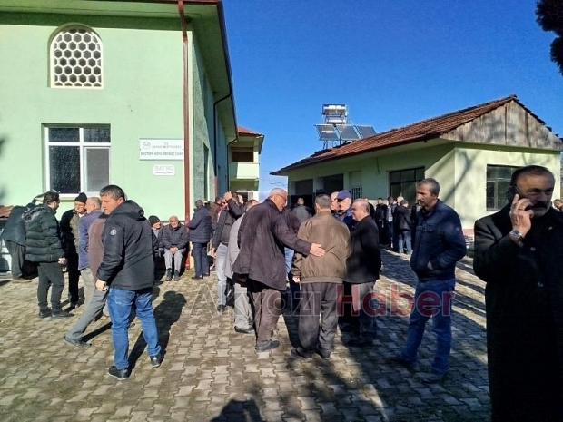 Başından vurulan genç kıza acı veda