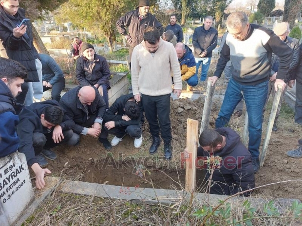 Fikret Bayrak (PELE) dualarla defnedildi