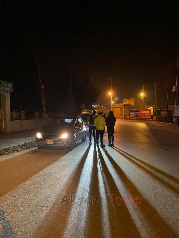 Akyazı'da yılbaşı denetimi 