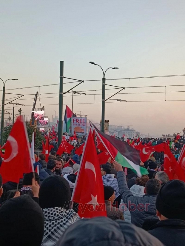 Milyonlar Galata'ya akın etti: Gazze'deki katliama 