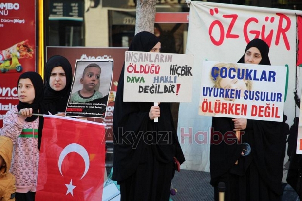 Gazze için Akyazıda sessiz eylem nöbeti sürüyor