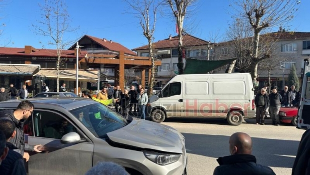 Ada caddesinde kaza