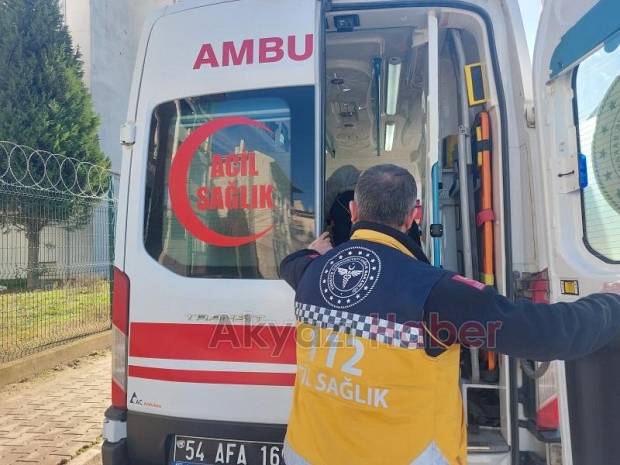 Motosiklet ile bisiklet çarpıştı: 2 yaralı