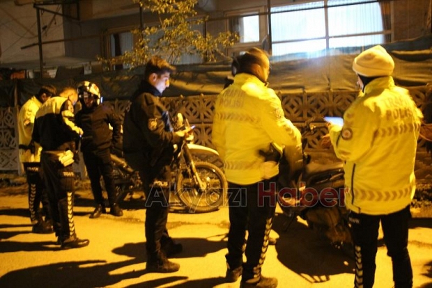 Akyazı Emniyeti, Motosikletli Sürücülere Göz Açtırmıyor