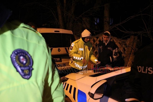 Akyazı Emniyeti, Motosikletli Sürücülere Göz Açtırmıyor