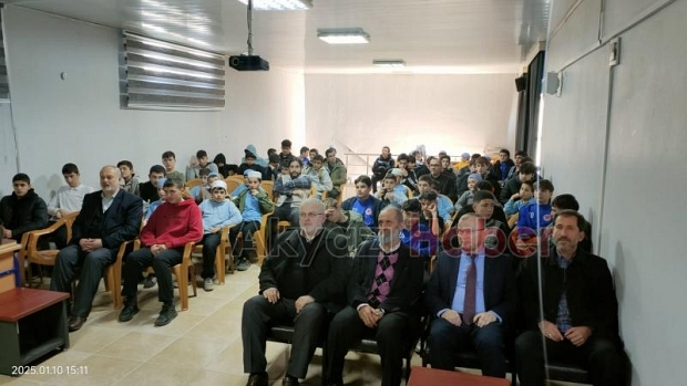 Çilimli Müftüsü Akyazı Anadolu İmam Hatip Lisesi’ni ziyaret etti