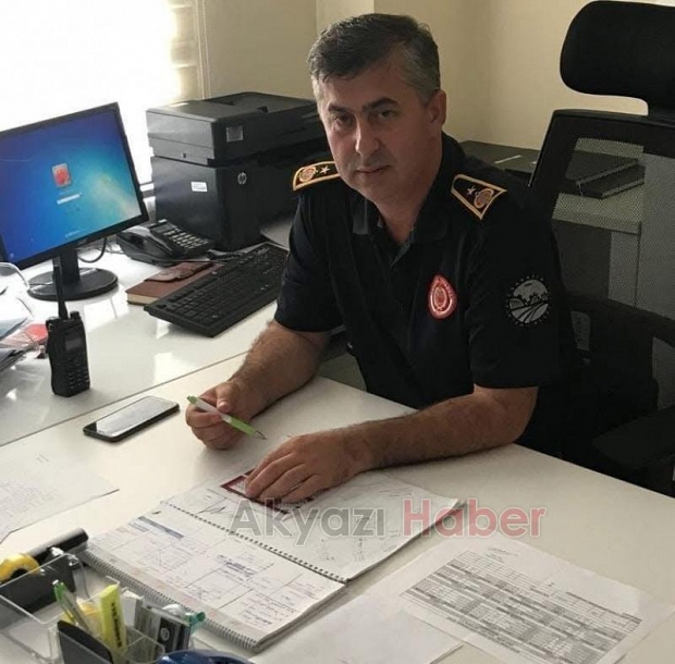 Akyazı itfaiyesi'ne veda: Taner Esin emekli oldu