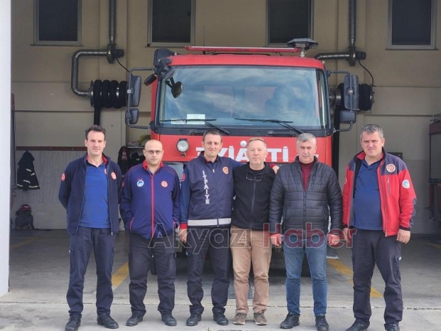 Akyazı itfaiyesi'ne veda: Taner Esin emekli oldu