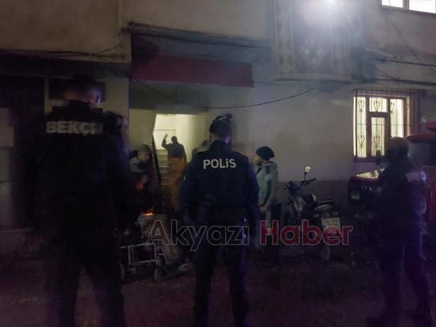 Akyazıda yabancı uyrukluların kavgasına polis müdahale etti