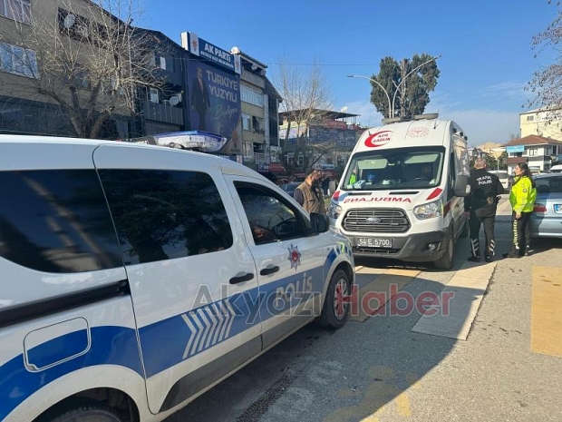 Yaya geçidinde çarpıştılar 1 yaralı