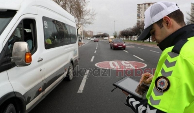 81 ilde 151 bin 321 sürücüye ceza kesildi