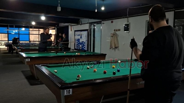 Sakarya Bilardo Şampiyonası Akyazı Bilardo Salonunda Başladı