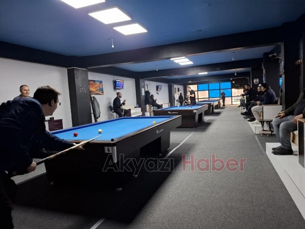 Sakarya Bilardo Şampiyonası Akyazı Bilardo Salonunda Başladı