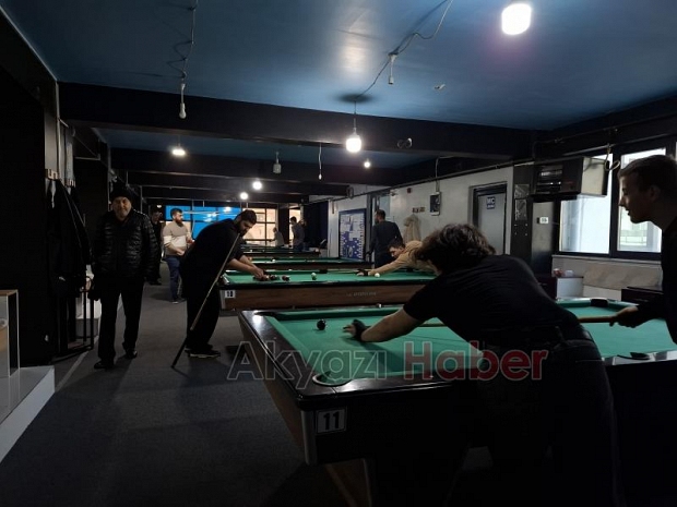 Sakarya Bilardo Şampiyonası Akyazı Bilardo Salonunda Başladı