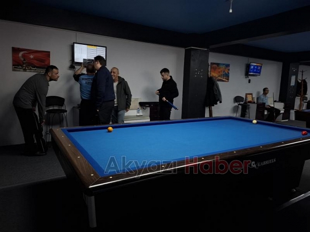 Sakarya Bilardo Şampiyonası Akyazı Bilardo Salonunda Başladı