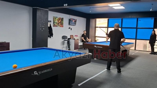 Sakarya Bilardo Şampiyonası Akyazı Bilardo Salonunda Başladı