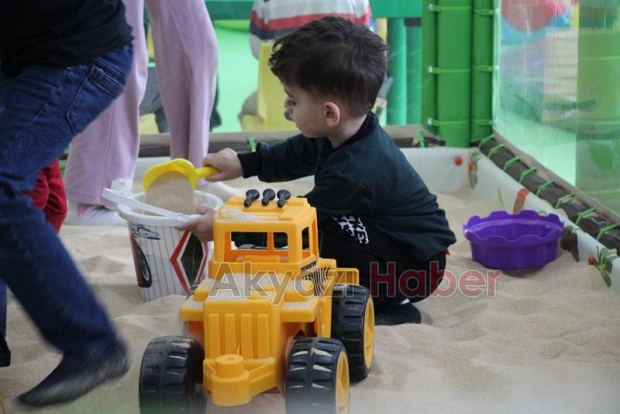 Akyazı’nın İlk Wafflecısı PWB Peanut Waffle Yepyeni Konseptiyle Hizmetinizde!