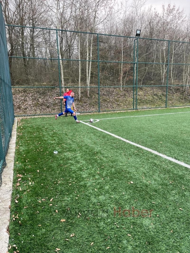 Karapürçekspor ligde kalmayı başardı