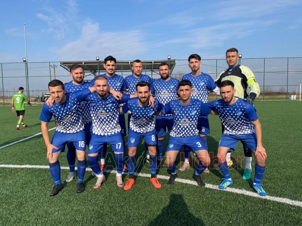 Karapürçekspor ligde kalmayı başardı