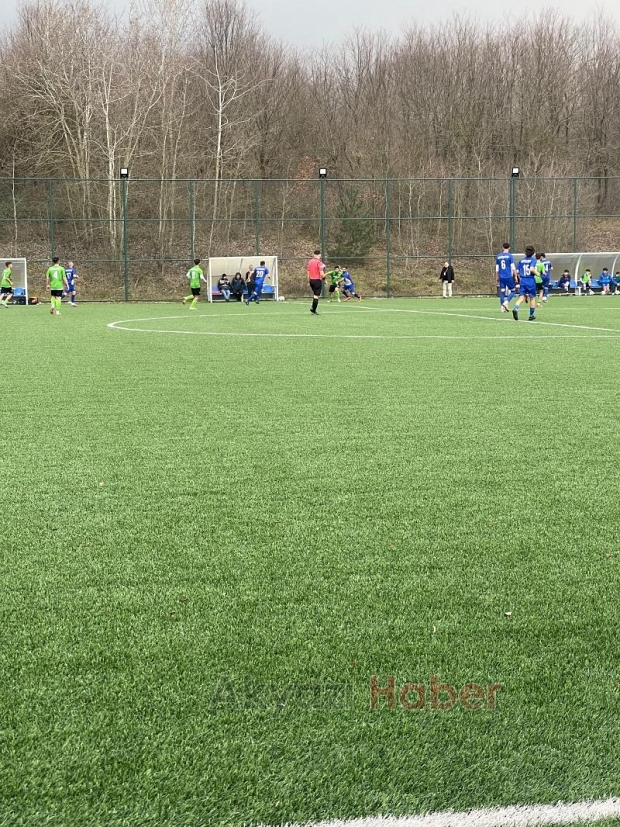 Karapürçekspor ligde kalmayı başardı